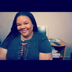 Meet your Posher, Ivy